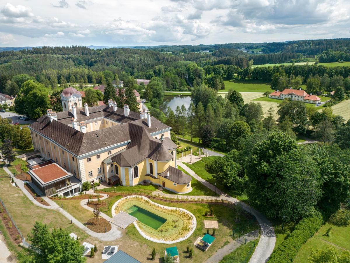 Schlosshotel Rosenau Superior Schloss Rosenau Bagian luar foto