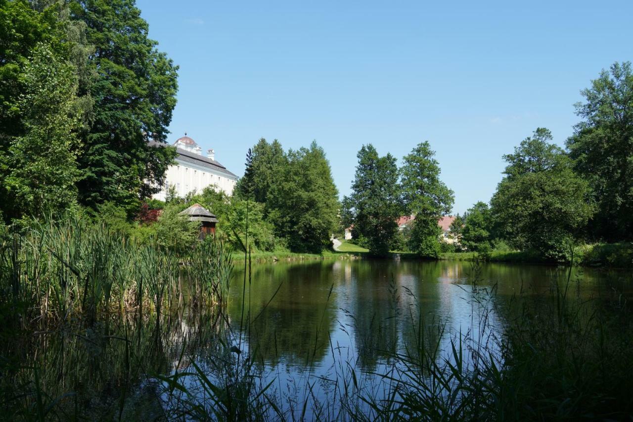 Schlosshotel Rosenau Superior Schloss Rosenau Bagian luar foto
