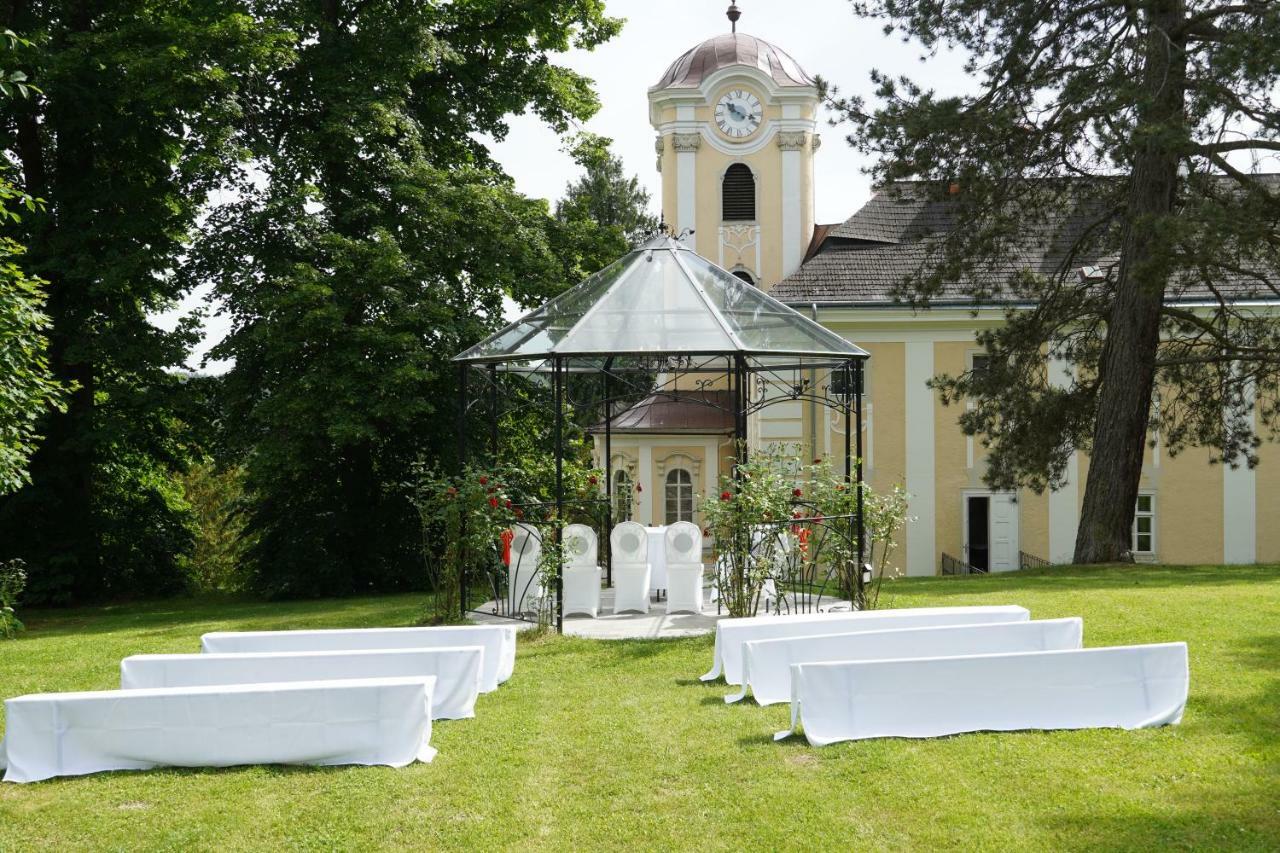 Schlosshotel Rosenau Superior Schloss Rosenau Bagian luar foto
